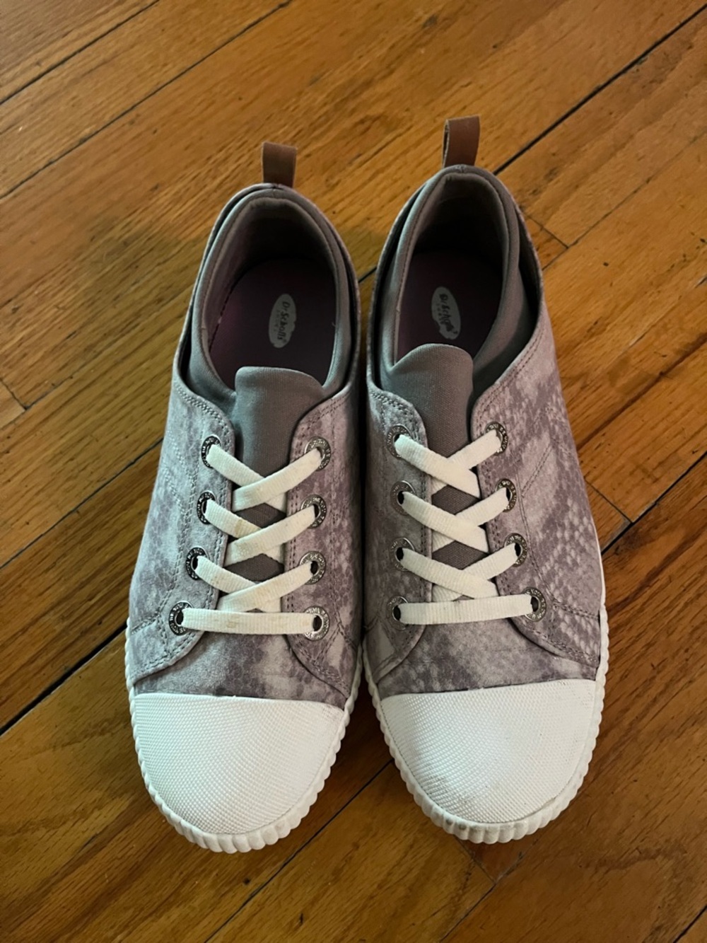 Dr. Scholl's Women's Gray Lace-Up Sneakers with White Toe